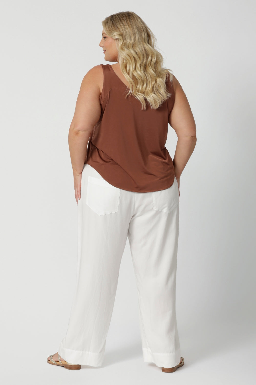 Connor Pant in White