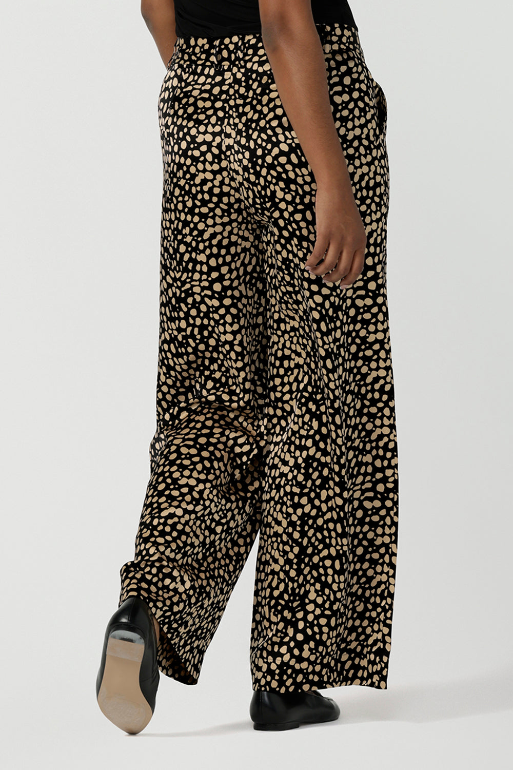 Sloane Pant in Gold Drop