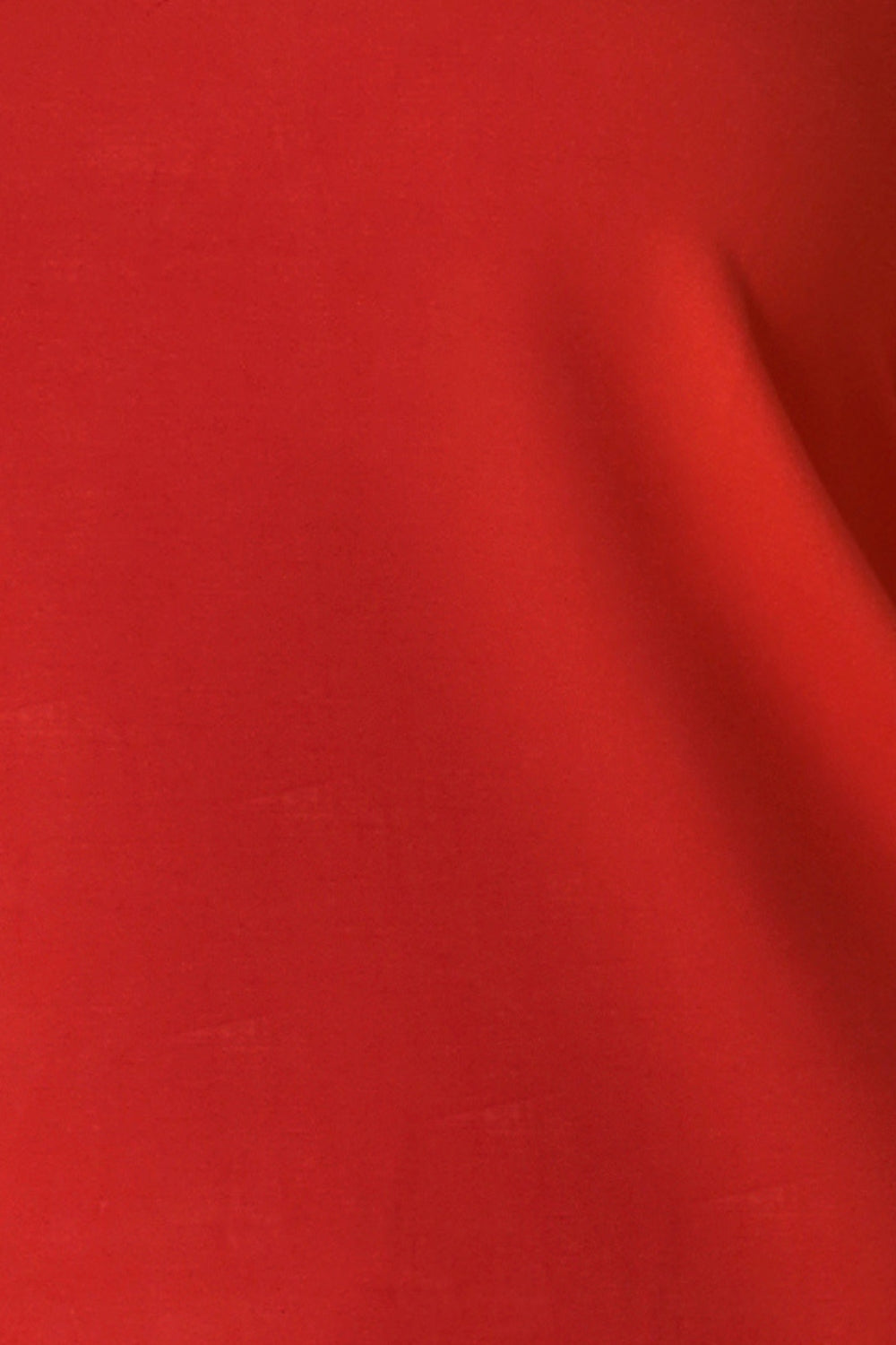 Our Street Bamboo fabric has a slightly heavier weight than our previous collection, but still has a buttery soft hand-feel. The natural fibres have thermoregulating properties, making these pieces perfect for travel and all-day comfort. Brightly coloured tangerine fabric has been used by Leina & Fleur to create 3 classic tops for everyday wear in sizes 8-24.