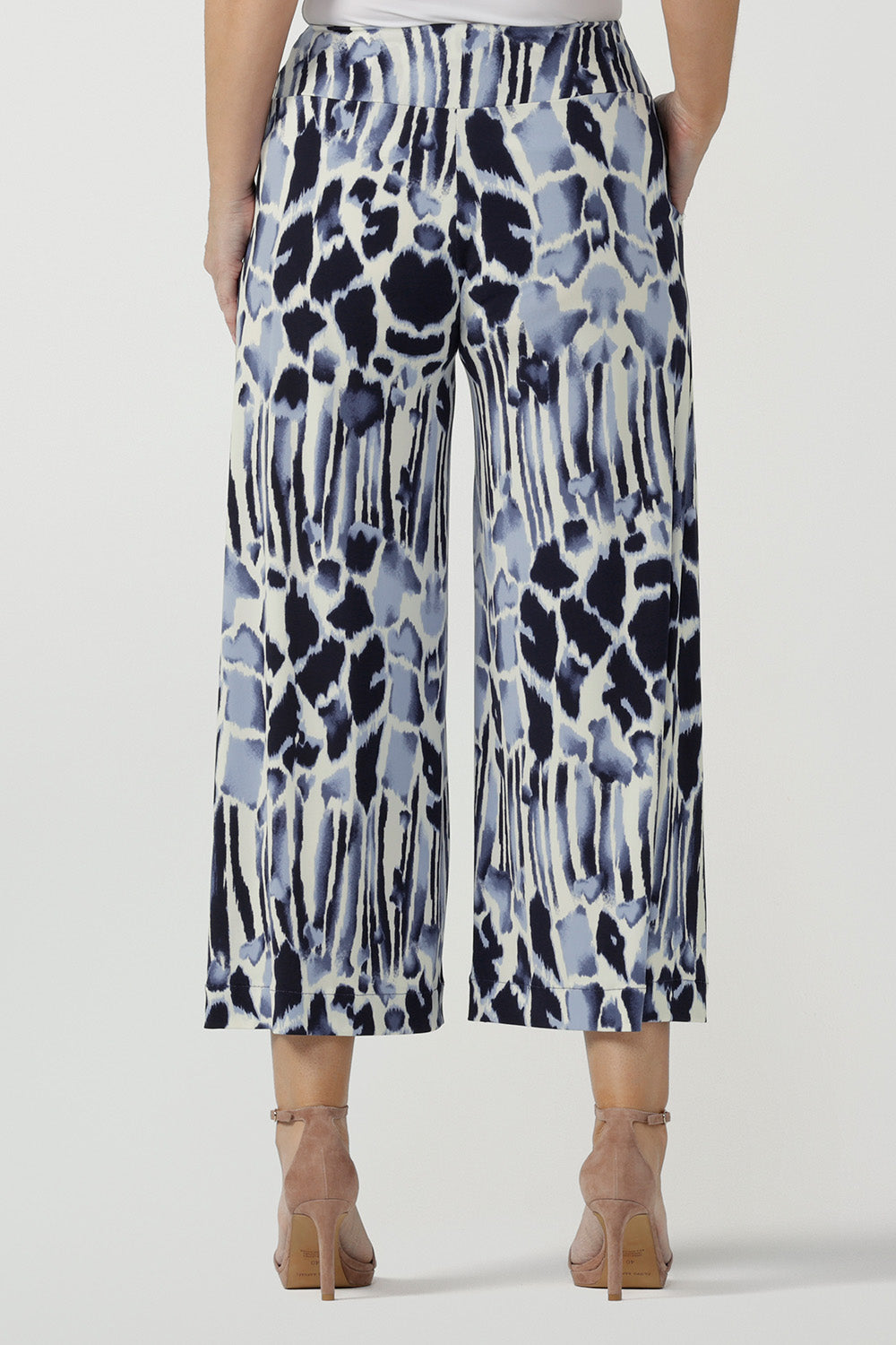 Back view of cropped length, wide leg culotte pants in navy blue and white print. Made in Australia, these quality pants are easy care and comfortable for petite to plus size women - shop for your curves in sizes 8 to 24 at Leina & Fleur's online store!