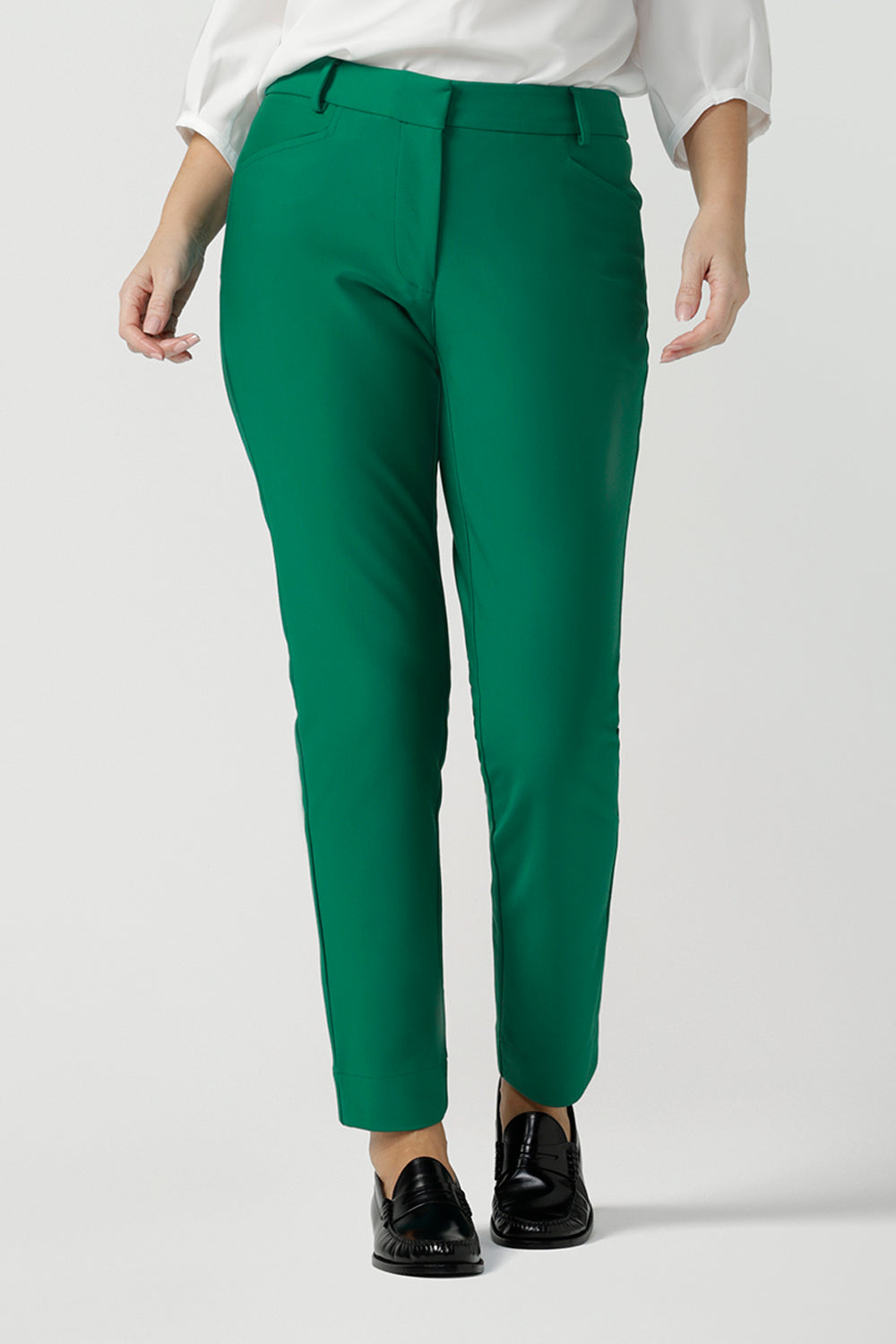Lulu Tailored Pant in Emerald | Leina & Fleur | Easy Care Work Pants ...